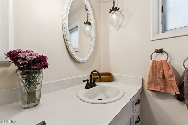 1911 W 30th Street, Lorain, OH 44052