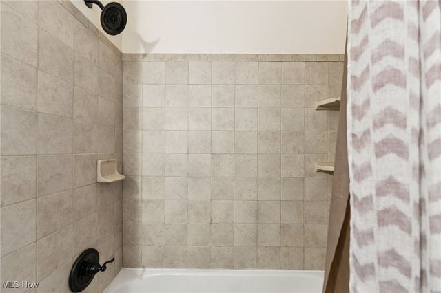 1911 W 30th Street, Lorain, OH 44052