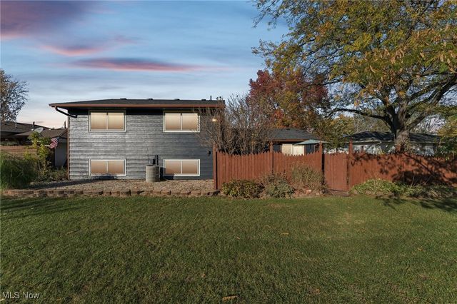 1911 W 30th Street, Lorain, OH 44052