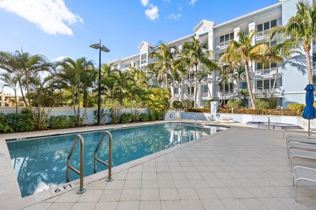 701 SE 21st Avenue 304, Deerfield Beach, FL 33441