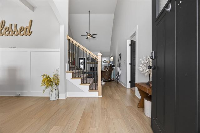 297 Bluebell Dr, Clarksville, TN 37043