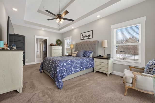 297 Bluebell Dr, Clarksville, TN 37043