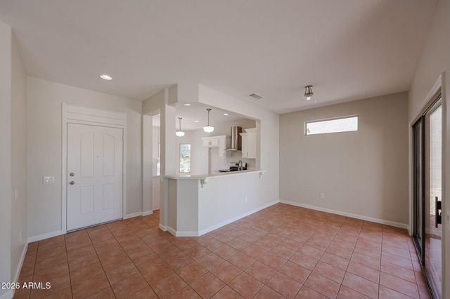17635 N THOROUGHBRED Drive, Surprise, AZ 85374