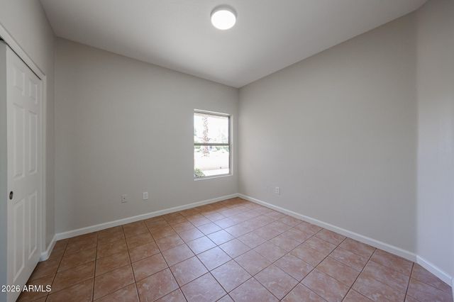 17635 N THOROUGHBRED Drive, Surprise, AZ 85374