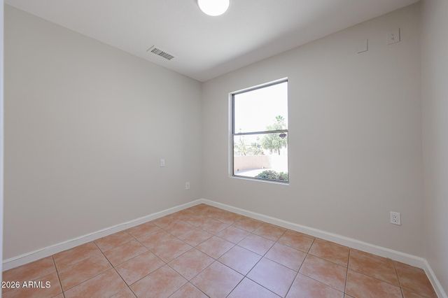 17635 N THOROUGHBRED Drive, Surprise, AZ 85374