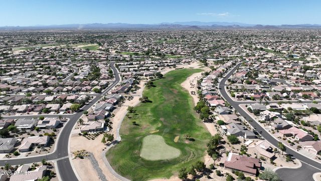 17635 N THOROUGHBRED Drive, Surprise, AZ 85374