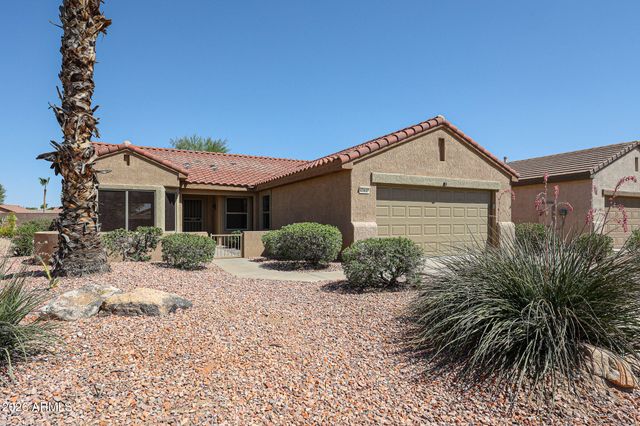17635 N THOROUGHBRED Drive, Surprise, AZ 85374