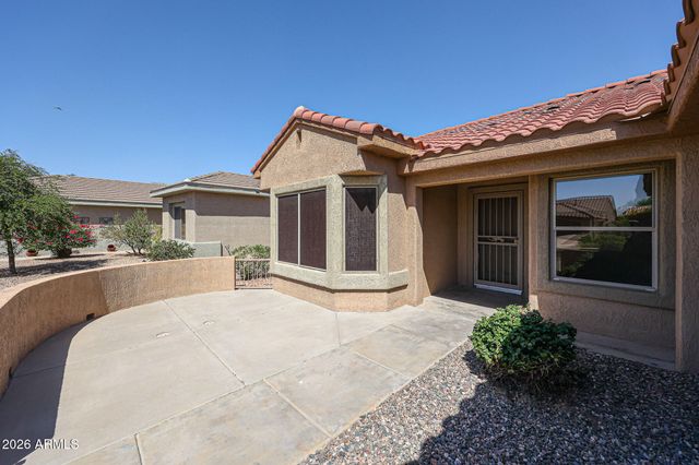 17635 N THOROUGHBRED Drive, Surprise, AZ 85374