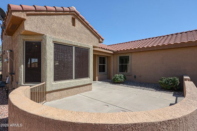 17635 N THOROUGHBRED Drive, Surprise, AZ 85374