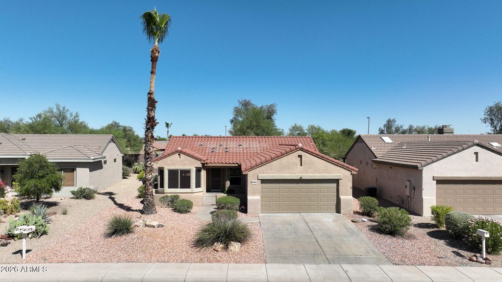 17635 N THOROUGHBRED Drive, Surprise, AZ 85374