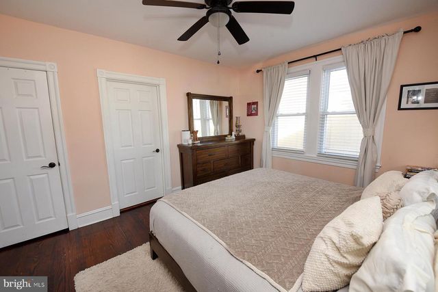 2422 AVONDALE AVE, Abington, PA 19001