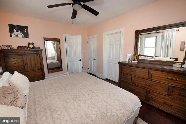 2422 AVONDALE AVE, Abington, PA 19001