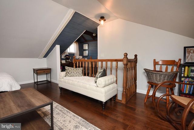 2422 AVONDALE AVE, Abington, PA 19001