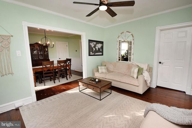 2422 AVONDALE AVE, Abington, PA 19001