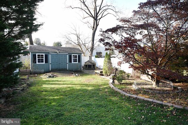 2422 AVONDALE AVE, Abington, PA 19001