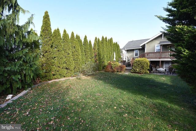 2422 AVONDALE AVE, Abington, PA 19001