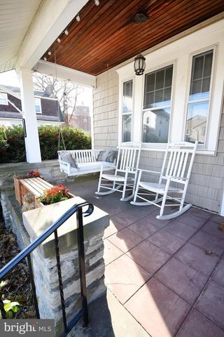 2422 AVONDALE AVE, Abington, PA 19001