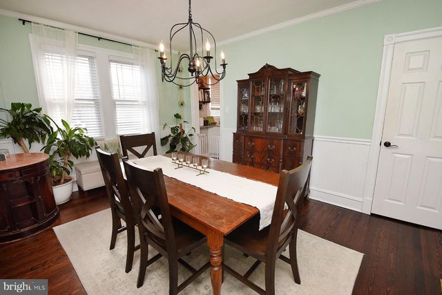 2422 AVONDALE AVE, Abington, PA 19001