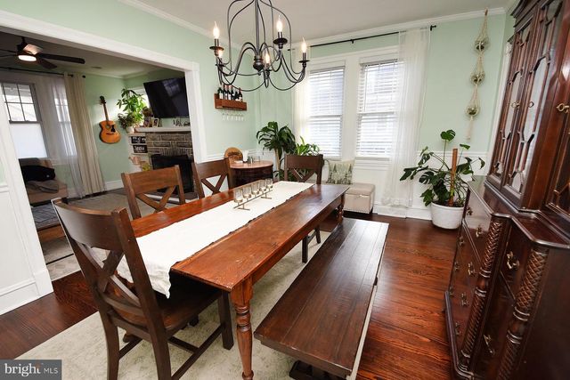 2422 AVONDALE AVE, Abington, PA 19001