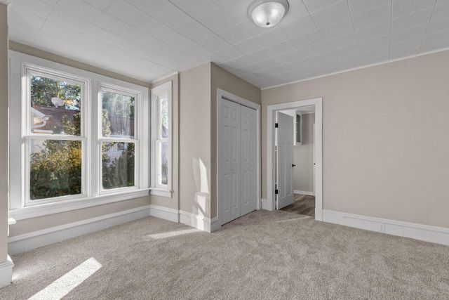 1021 EASTMAN STREET, Oshkosh, WI 54901