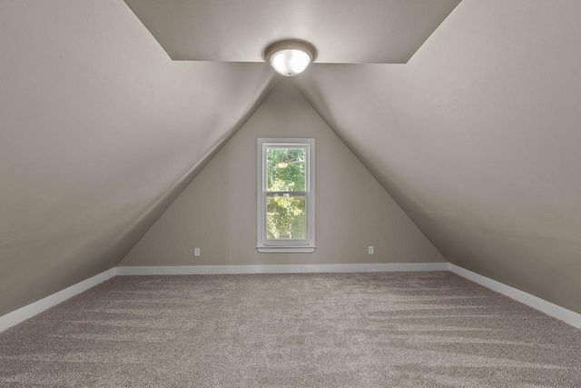 1021 EASTMAN STREET, Oshkosh, WI 54901