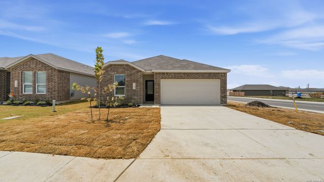 1304 APRON TRL, New Braunfels, TX 78130