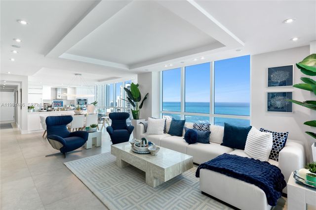 3801 Collins Ave 1906, Miami Beach, FL 33140