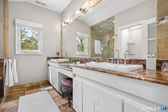 28 Pony Trail Road, Stamford, CT 06903