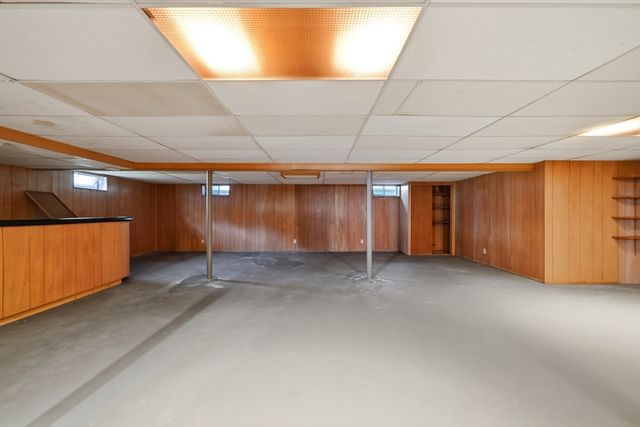 1303 Plumtree Rd, Springfield, MA 01119