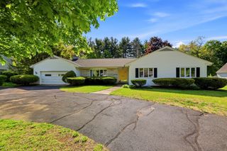 1303 Plumtree Rd, Springfield, MA 01119