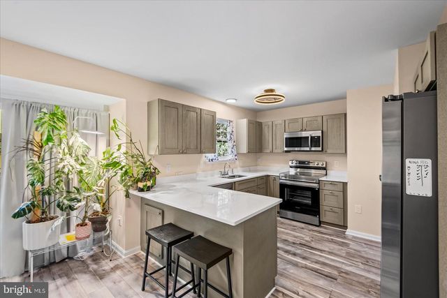 103 BARROWS CT, Fredericksburg, VA 22406