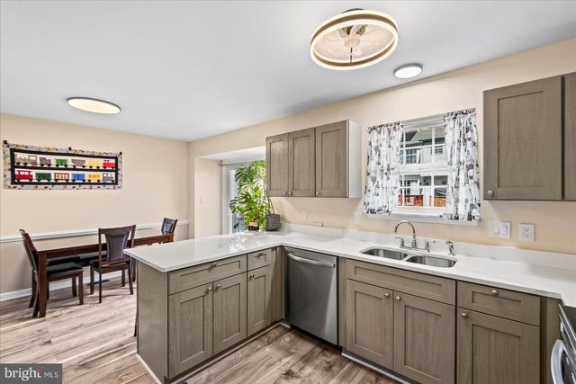 103 BARROWS CT, Fredericksburg, VA 22406