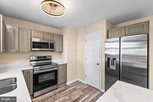 103 BARROWS CT, Fredericksburg, VA 22406