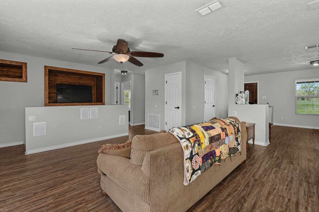 801 CR 121, Carthage, TX 75633