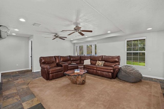 801 CR 121, Carthage, TX 75633