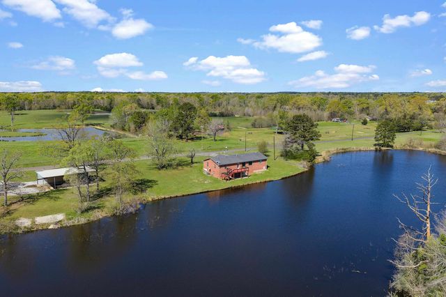 801 CR 121, Carthage, TX 75633