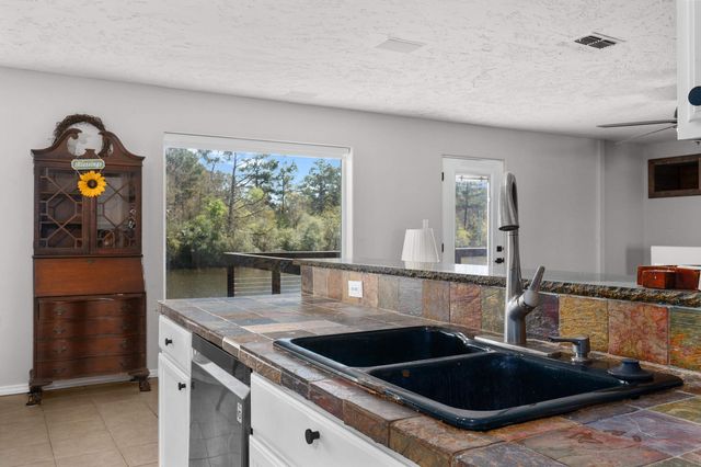 801 CR 121, Carthage, TX 75633