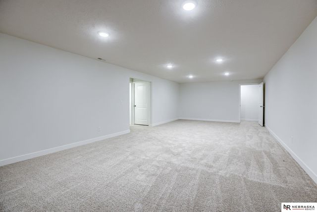 12811 S 45th Terrace, Bellevue, NE 68133