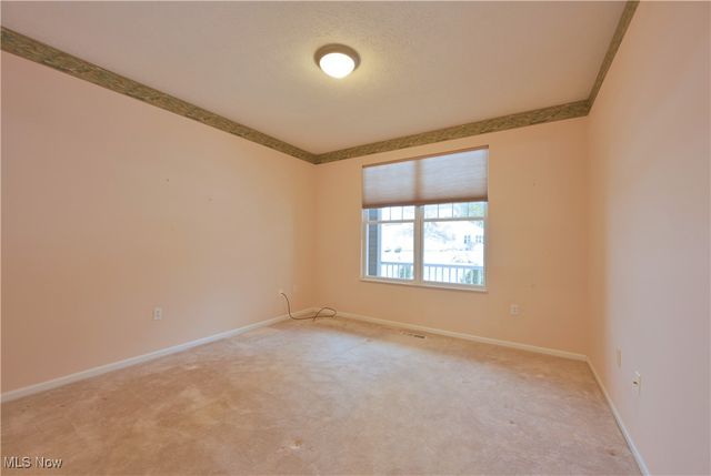 1908 Pembrooke Lane, Avon, OH 44011