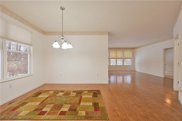 1908 Pembrooke Lane, Avon, OH 44011