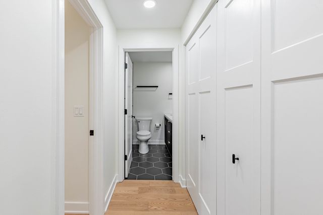 405 N Wabash Avenue 207, Chicago, IL 60611