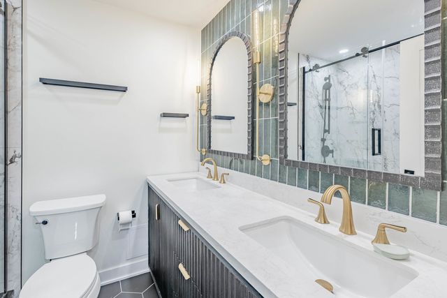 405 N Wabash Avenue 207, Chicago, IL 60611