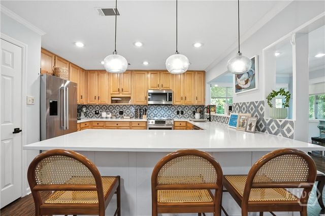 1 Brooks Lane, Savannah, GA 31411