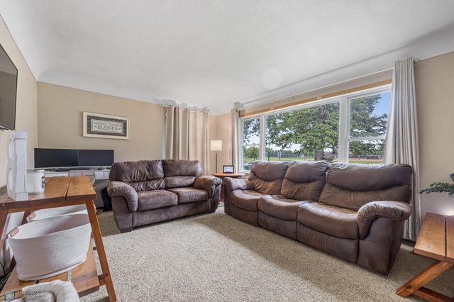 2906 10th Street N, Fargo, ND 58102