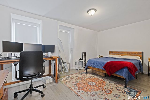 38 West Washington Avenue, Stamford, CT 06902