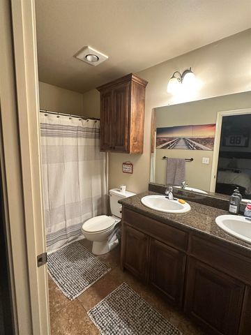 401 Crosby, Lindale, TX 75771