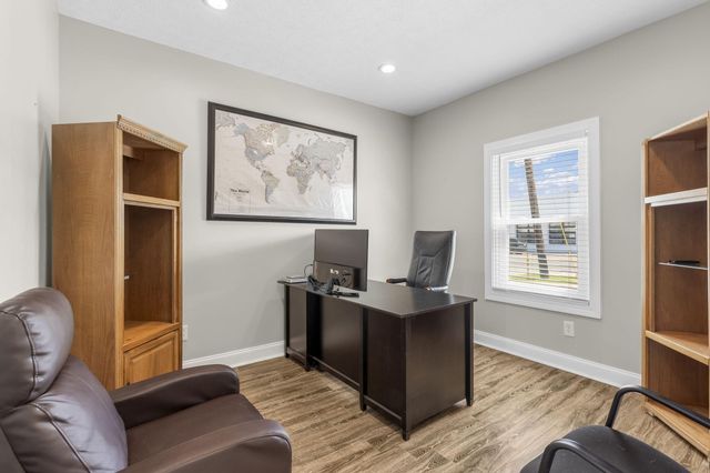 108 4th Street, Panama City, FL 32401