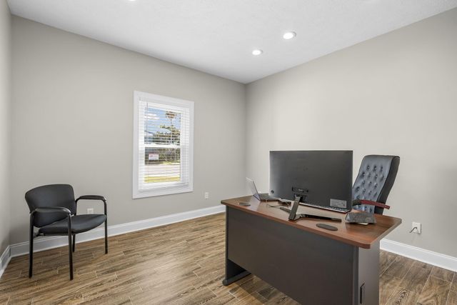 108 4th Street, Panama City, FL 32401