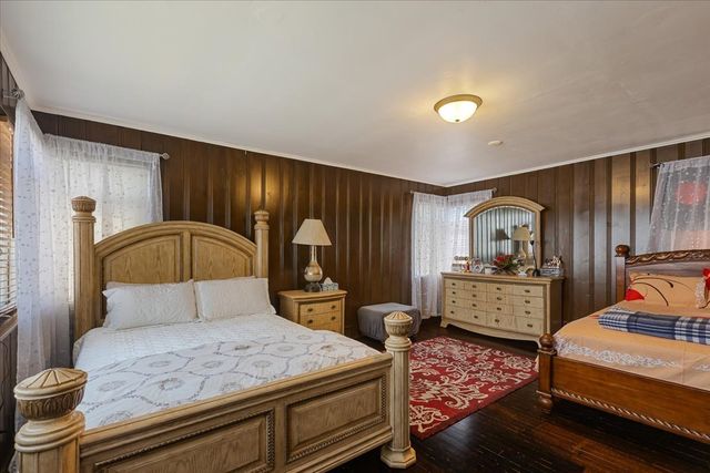 6956 N Kenton Avenue, Lincolnwood, IL 60712