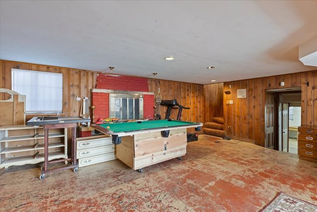 6956 N Kenton Avenue, Lincolnwood, IL 60712